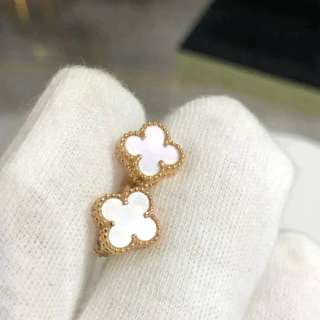 [Amore Jewelry]CLOVER MINI 9.5MM WHITE MOP EARRINGS