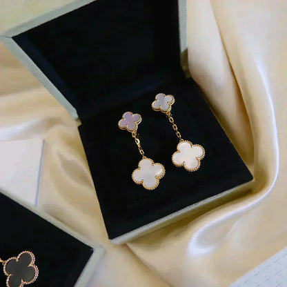 [Amore Jewelry]CLOVER 2 MOTIF WHITE MOP EARRINGS