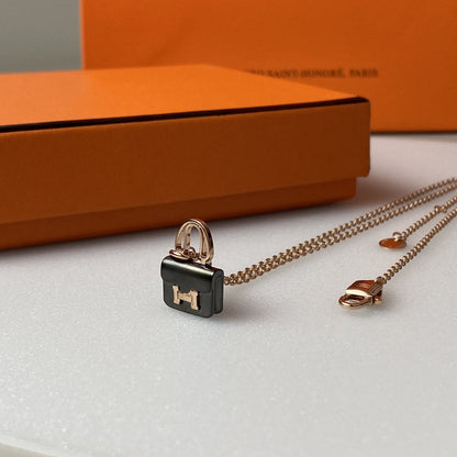 [Amore Jewelry]CONSTANCE BLACK PEDANT PINK GOLD NECKLACE