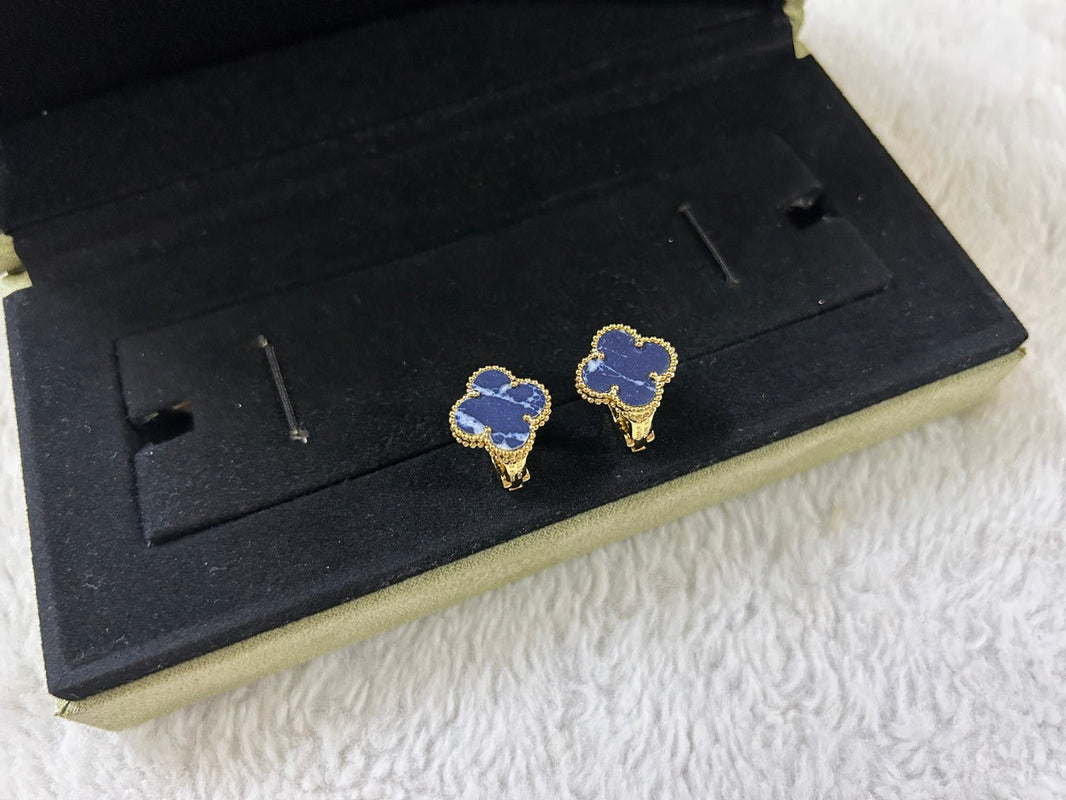 [Amore Jewelry]CLOVER PIETERSITE MEDIUM STUD EARRINGS