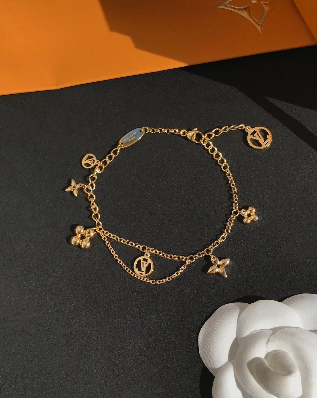 [Amore Jewelry]BLOOMING PINK GOLD MOP BRACELET