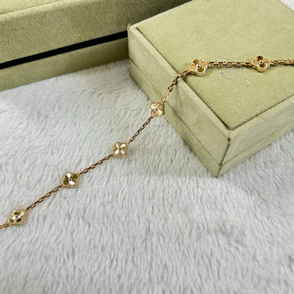 [Amore Jewelry]CLOVER 6 MOTIF DIAMOND BRACELET