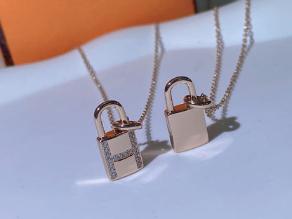 [Amore Jewelry]HM ADVANCED NICHE LOCK HEAD NECKLACE DIAMONDS