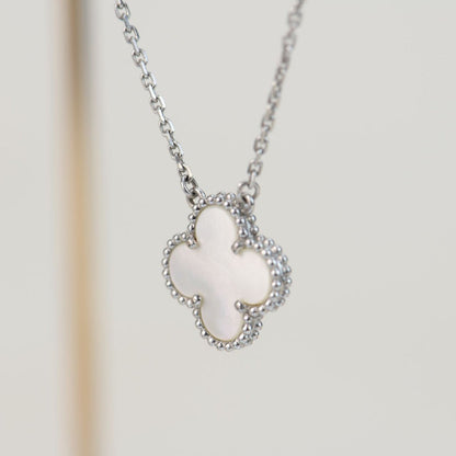 [Amore Jewelry]CLOVER  15MM WHITE MOTHER-OF-PEARL SILVER
