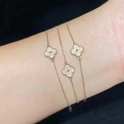 [Amore Jewelry]CLOVER SINGLE FLOWER BRACELET