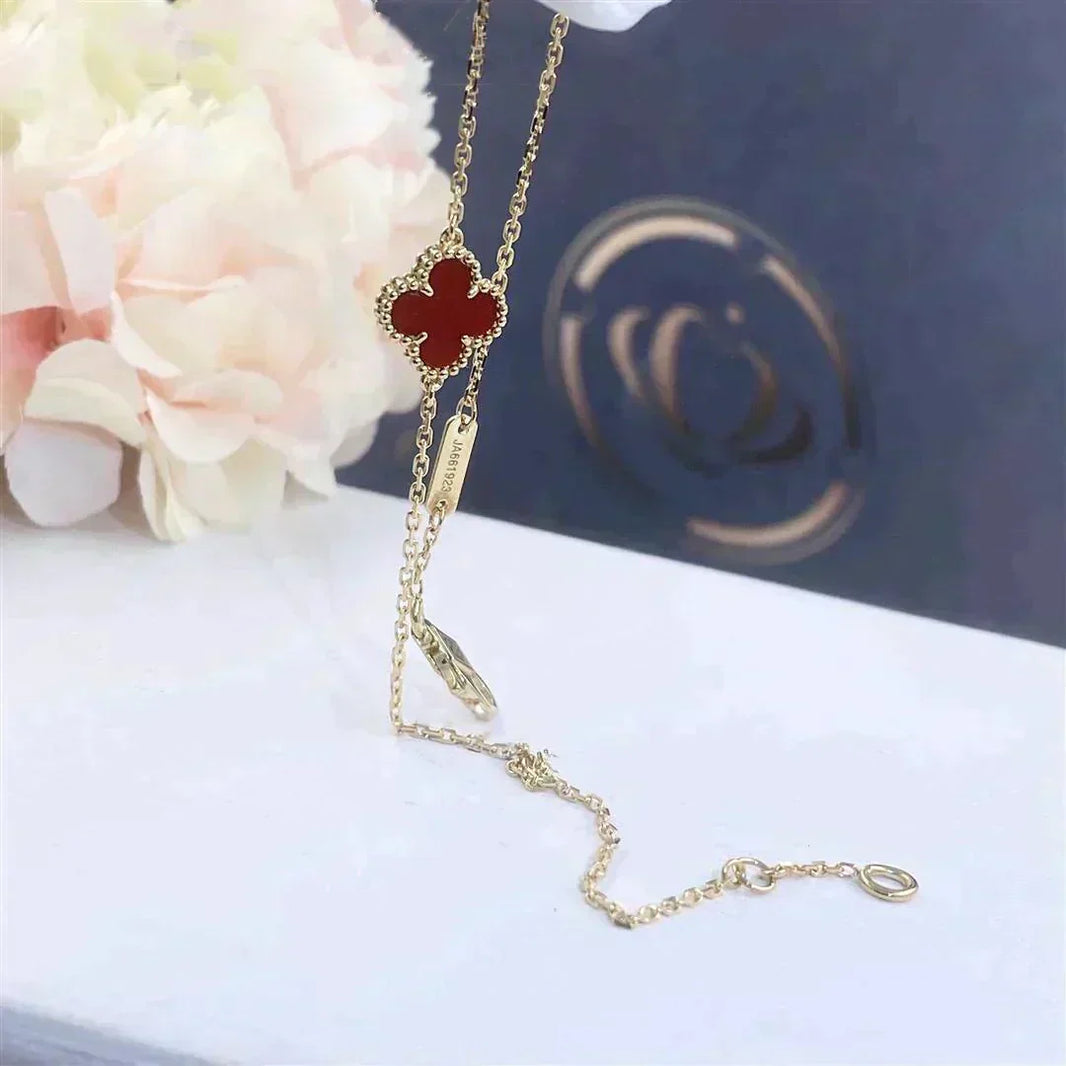 [Amore Jewelry]CLOVER  CARNELIAN SINGLE FLOWER BRACELET